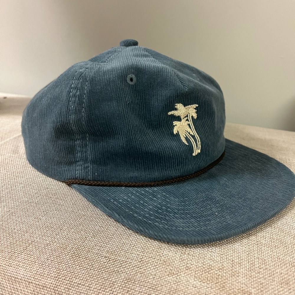 Katin hat - never worn.